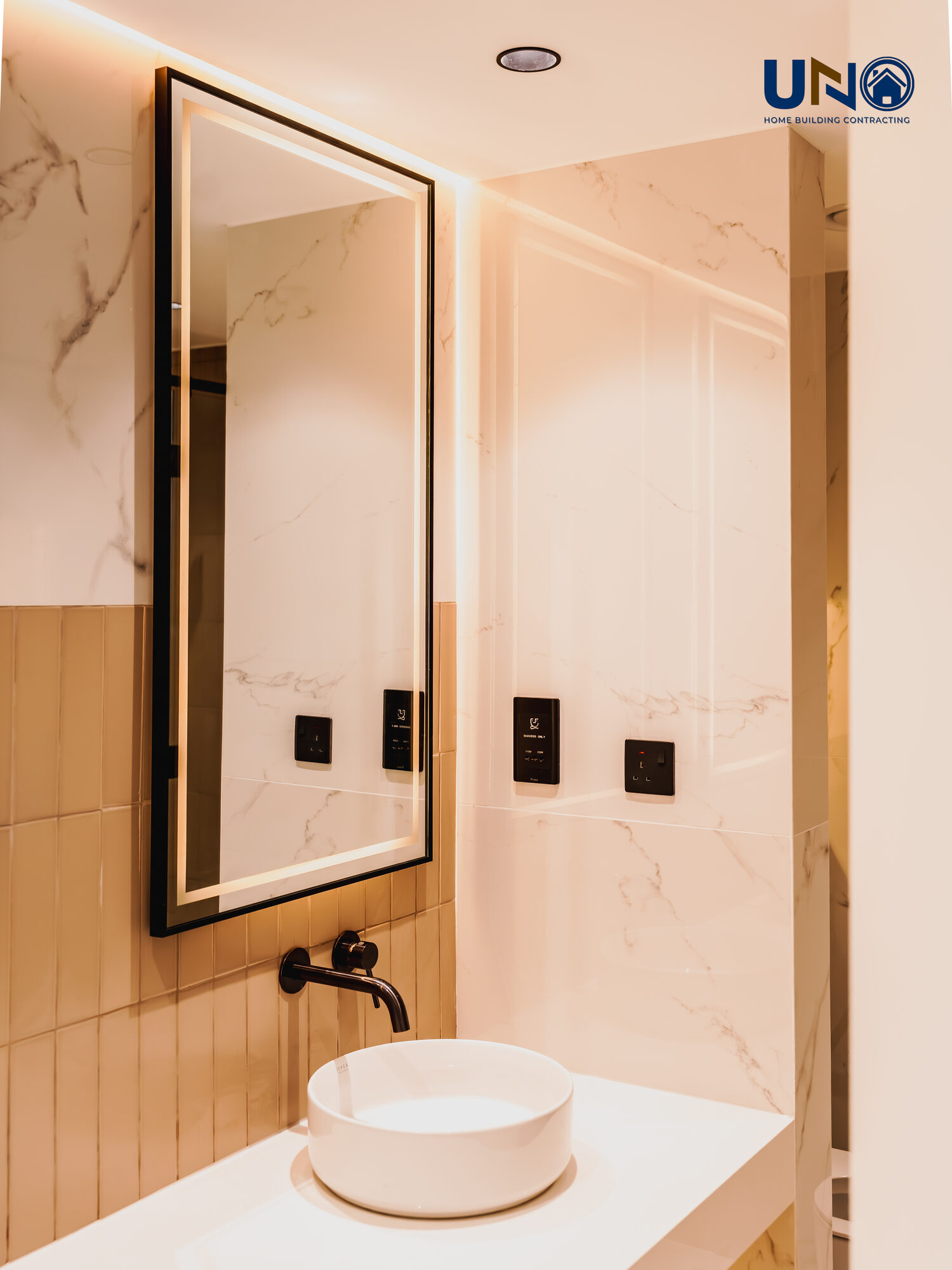 Bathroom in honed marble